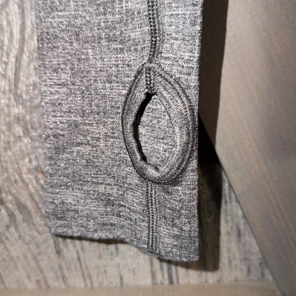 Lululemon Swiftly Sparkle Gray Long Sleeve - Picture 3 of 6